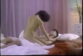 海岸偷情实录 猛鬼痴女湿身诱惑 人妻出轨粤语中字珍藏版