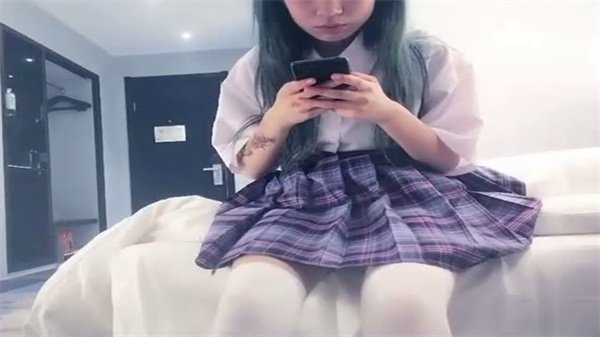 极品外围女神明媚妖娆，面赛芙蓉，却臣服于沈先生的亚洲第一大屌之下
