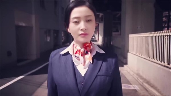 AI-张天爱 航空女神制服诱惑 空姐停机坪狂艹被内射