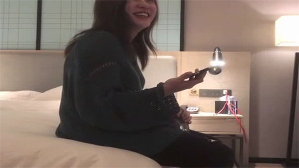 小宝寻花 极品白皙蜜穴女神 爆操内射颜射