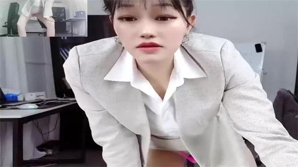 新晋女神Ellie-Baby7办公室爆操内射，淫荡女秘书沦陷