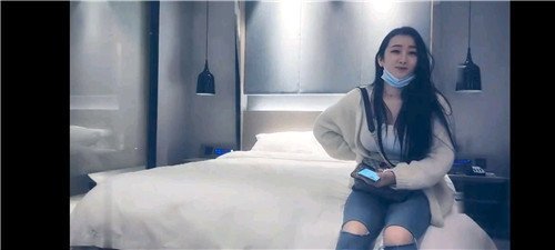 F罩杯甜妹外围上门，极品女神被爆操到淫水直流
